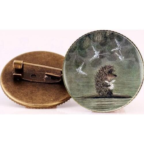 Konminry Brooches