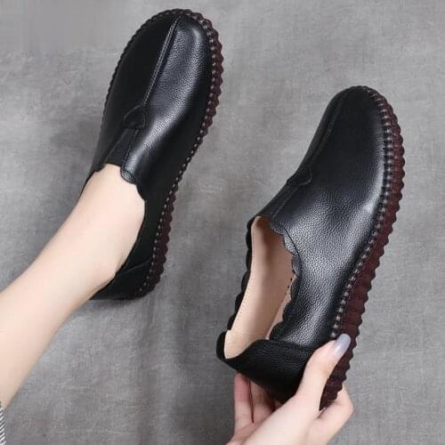 Tilocow Womens Retro Slip On Soild Flats for Women Cow Leather Shoes Woman Casual Soft Loafers Female Spring Driving Footwear