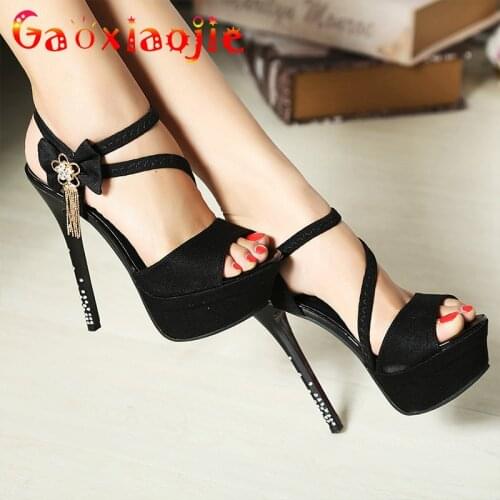 Designer 2021 New Elastic Band Sandals Chic Tassel Diamond Flower Platform Stilettos Summer Shiny Rhinestone Heel Women Shoes