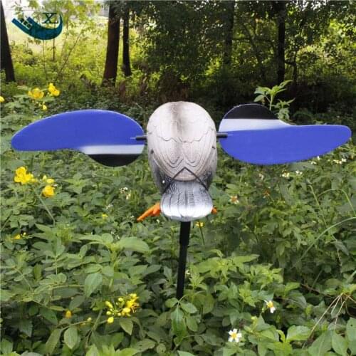Xilei Wholesale Holand Outdoor Hunting Duck Decoys Remote Control 6V Plastic Drake Decoys For Sale With Magnet Spinning Wings