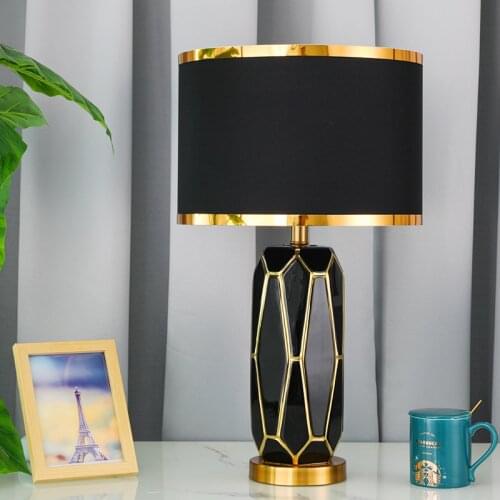 Light Luxury Postmodern American Table Lamp Bedroom Decor Simple Warm Eye Protection Ceramic Lamp For Living Room Bedside Lamp