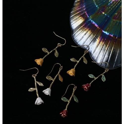 Retro girl tri-color rose earrings female dark black European and American style atmospheric elegance ear clip earrings female
