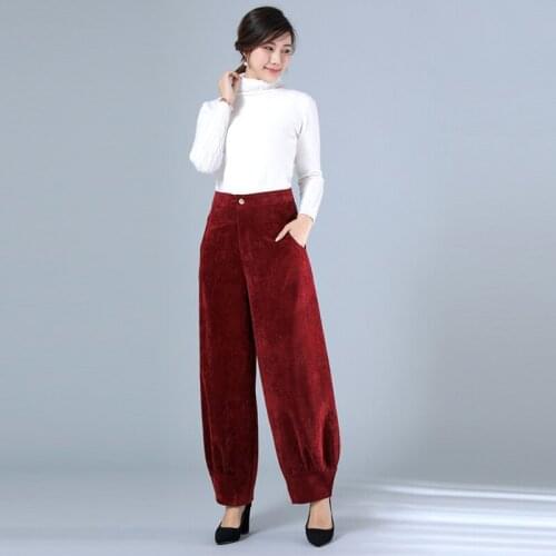 Autumn and winter Korean corduroy pants womens casual trousers mother autumn loose wide leg pants new loose casual pants
