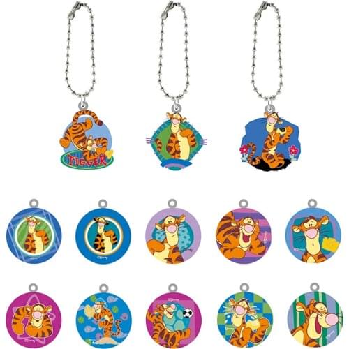 Disney Classic Animation Fun Tiao Tiao Tiger and Winnie the Pooh Pattern Keychain Acrylic Fashion Fun Keychain Pendant