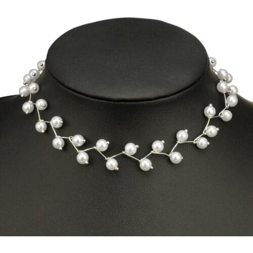 New Romantic Simulated Pearls Choker Necklaces For Women Wavy Pattern Short Necklace Chokers Colar Party Wedding Chokers Chocker