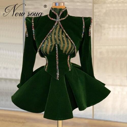 Arabic Beading Velour Mini Cocktail Dresses Green Evening Gowns Vestido De Festa 2021 Long Sleeves Dubai Formal Prom Dress Robes