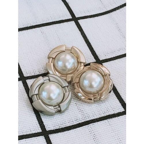 Faux Pearl Gold Metal Women Coat Buttons For Clothing Vintage Sweater Decorative Buttons Quality Sewing Accessories Wholesale