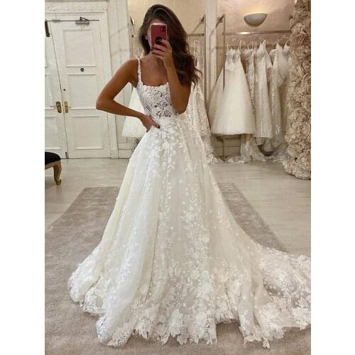 2021 Lace Appliques Beach Bridal Gown Open Back Princess Wedding Dresses Square Collar Spaghetti Straps Country Wedding Gown