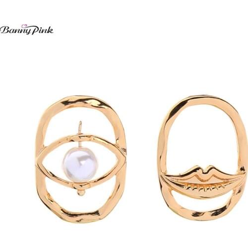 Banny Pink Hiphop Metal Geometric Stud Earrings For Women Asymmetric Imitation Pearl Eye Mouth Post Earrings Minimalist Jewelry