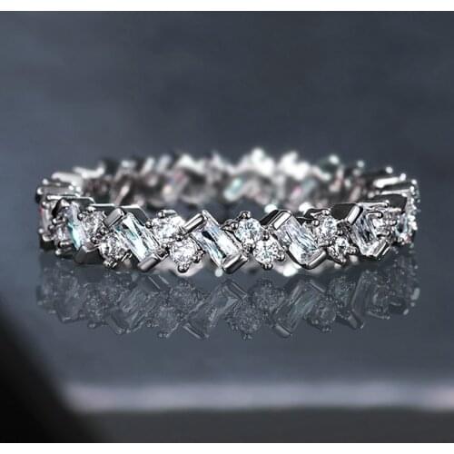 Huitan Brilliant CZ Bands Women Wedding Rings Simple Stylish Girl Accessories Delicate Engagement Ring Versatile Fashion Jewelry