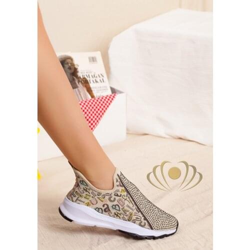 New Arrivals fashion women shoes 2021 handmade Outdoor Casual Ladies Shoes Shoes for Females Thick Bottom Round Toe Lightweight