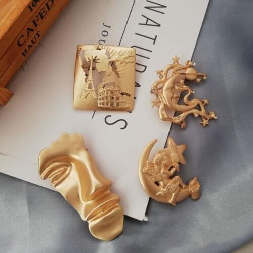 Timlee X145 Retro Matte Personality Face Moon Angel Alloy Brooch Pins Jeans Bag Decoration Brooches Wholesale