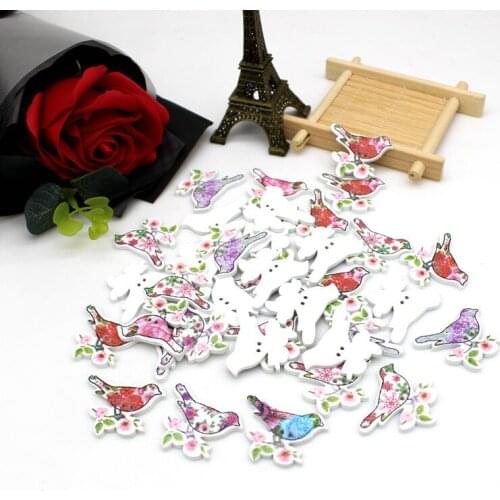 50pcs/lot Wooden Colorful Little bird Buttons Handmade Noel Accessories Scrapbooking for DIY Craft Decoration Button