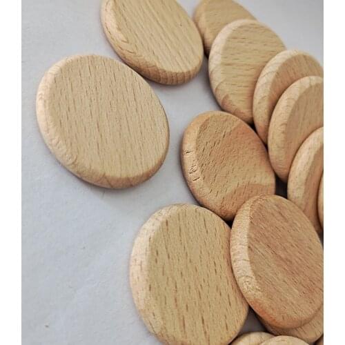 50pcs 6cm Thickness 5mm Round Disc Unfinished Wood Cutout Circles for Creating Jewelry Painted Christmas Tree Decorated