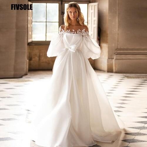 Fivsole A-line Boat Neck Wedding Dress 2021 Puff Sleeves Appliques Vestidos De Novia Robe De Soirée De Mariage Court Train