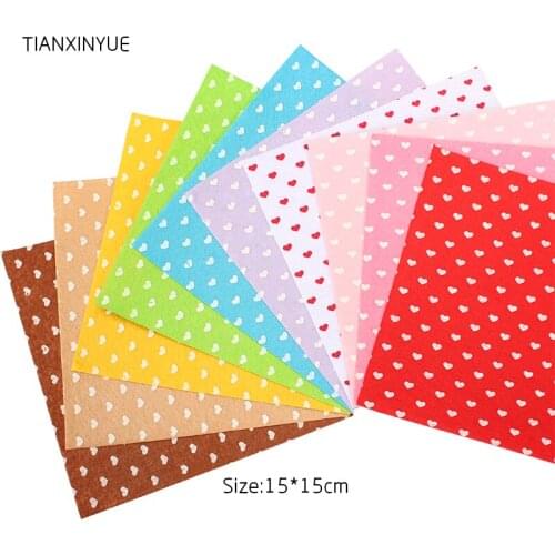 TIANXINYUE 10Pcs/lot 15*15cm Love fabric 1 MM Thick Polyester Nonwoven Felt Fabric Home Decor Sewing Dolls Crafts