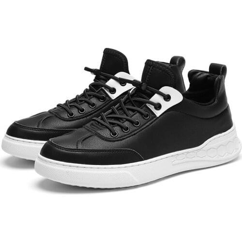 2021 New Fashion Lightweight Summer Sports Shoes Solid Color Casual Shoes Non-slip Low-cut Round Toe Mens Shoes