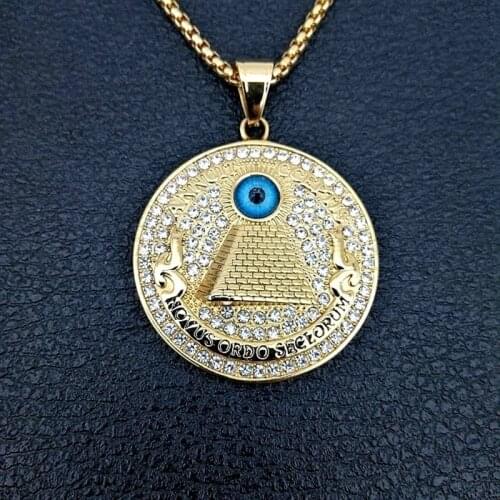 Retro Egyptian Pyramid Eye of Horus Pattern Pendant Necklace Mens Necklace Round Sliding Necklace Pendant Accessories Jewelry