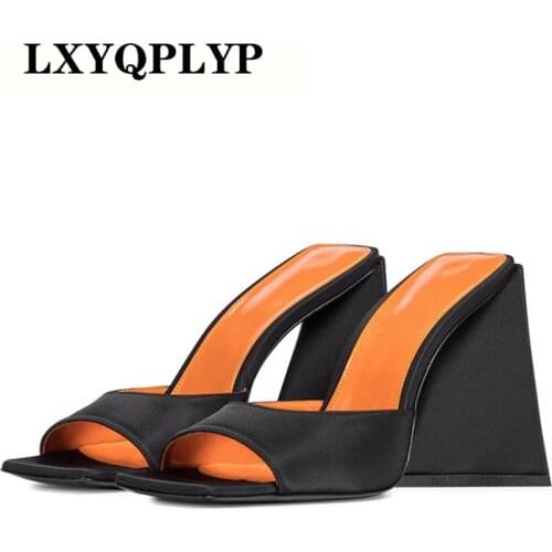 Womens Special Material Sandals Summer Womens Thick-soled High-heeled Slippers 10.5cm Thick-heeled Party Nightclub Slippers