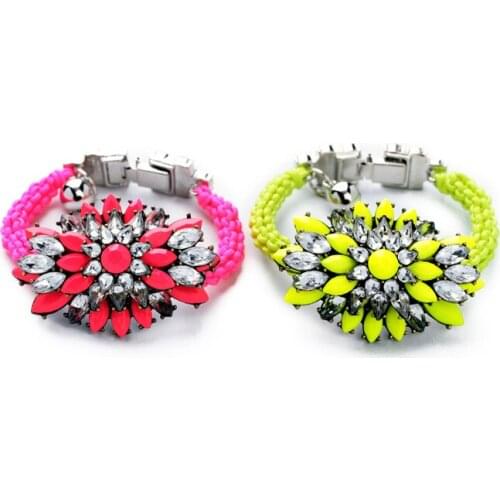 Mimiyagu Bracelets With Charms