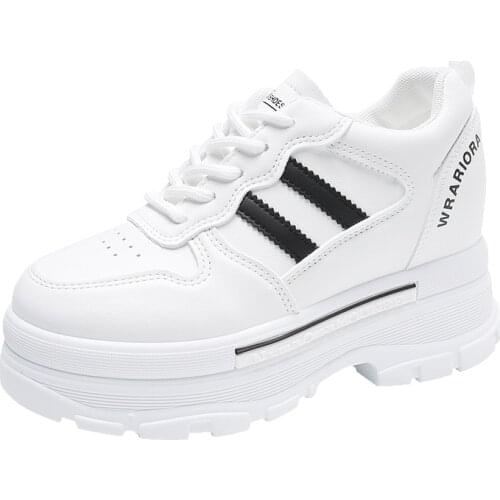 Women Platform Boots 2020 Chunky Heels Pumps Ankle Shoes Fashion New Casual Tall Sneakers White Fluff Laides Flat Heels Winter