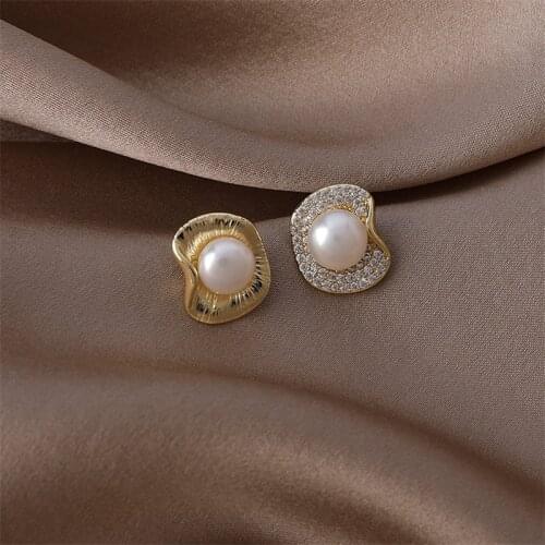 2021 New Elegant Zircon Pearl Trendy Stud Earrings For Women Fashion Bijoux Delicate Micro Paved Oorbellen Brincos Party Gifts