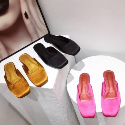 2021 Women Slippers Fashion Low Heel Outdoor Slides Mules Shoes For Woman Causal Flip Flops Flats Slippers Ladies Dress Shoes