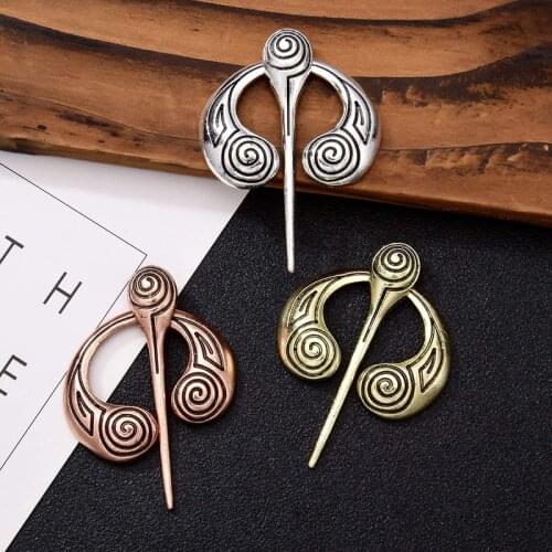 Metal Viking Brooch Collection Knotted Cloak Pin Penannular Cardigan Shoulder Shawl Pin Brooch Collar Badge Scottish Ornament