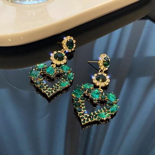 Fashion Green Crystal Statement Earrings for Women 2021 Luxury Heart Shaped Drop Earring Vintage Gold Brincos Jewelry