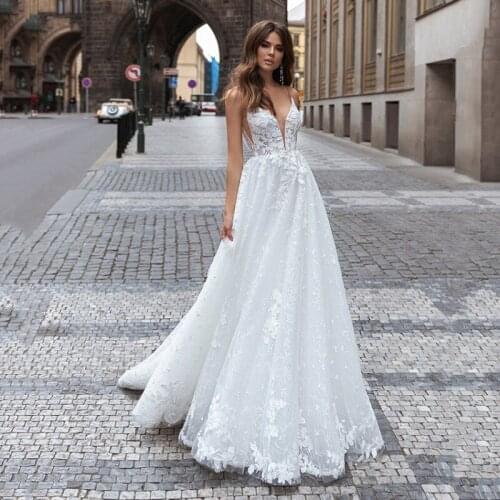 Thinyfull Sexy Backless Wedding Dresses V Neck A Line Spaghetti Straps Bride Dresses Tulle Lace Appliques Vestido De Novia 2020