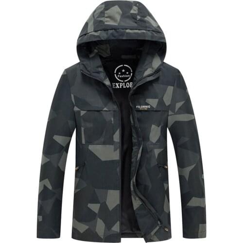 Mens Military Jackets and Coats Outerwear Clothing 2021 Camouflage Bomber Jacket Mens Windbreaker Warm Male Parkas