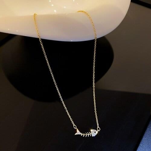 14K Gold Plated Chain Necklace Exquisite Rhinestone Fish Bone Pendant Clavicle Necklace for Women Korean Fashion Jewelry