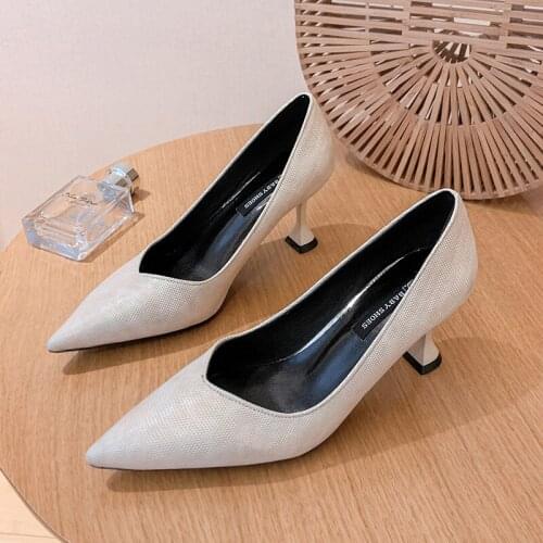 Ladies Sexy Mature Party Pumps New Style Ladies Fashion Candy Color Pointed Toe Thin Heel Office High Heels Shoes W32-36