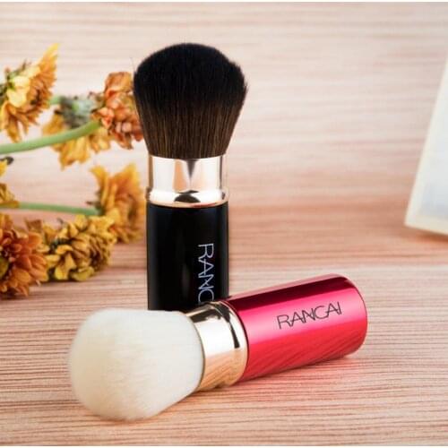 1pcs Retractable Makeup Brushes Powder Foundation Blush Brush Portable Brush Tools