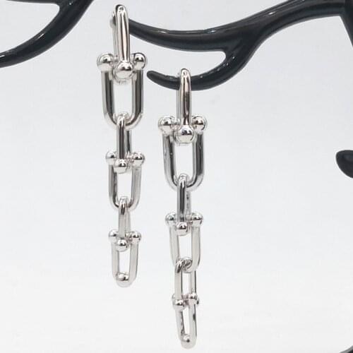 S925 sterling silver classic ladies U-shaped earrings popular European and American ladies holiday gifts