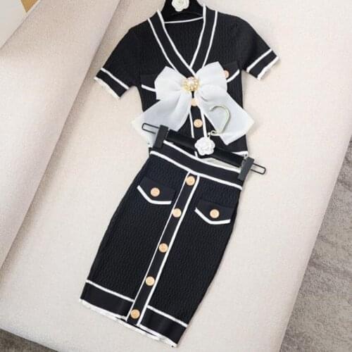 French style small fragrance short-sleeved V-neck ice silk knitted bowknot top + high waist bag hip skirt suit women