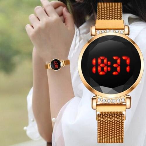 Luxury LED Women Magnetic Bracelet Watches Rose Gold Digital Dress Watch Quartz Wristwatch Ladies Clocks Gifts Relogio Feminino