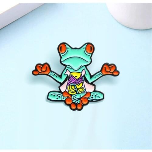 Anatomical Frog Brooch Yoga Frog Medical Anatomy Heart Liver Intestine Stomach Organ Enamel Pin Lapel jewelry gift Wholesale