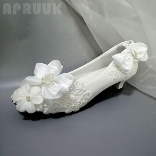 White applique lace wedding shoes bride handmade sweet design elegant satin bow flower girl ladies party bridesmaid pumps shoes