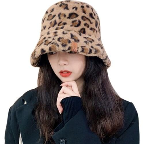 Sweet And Lovely Ladies Fisherman Hat Autumn And Winter Korea Japan Bucket Hat Warm Retro Leopard Print Plush Bucket Hat
