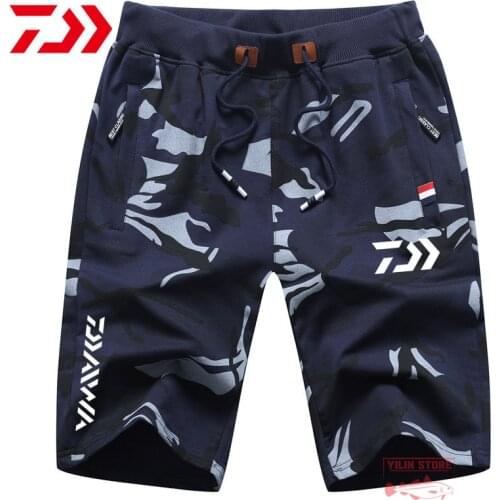 2021 New Daiwa Fishing Trousers Mens Summer Outdoor Short Camouflage Pants Breathable Fishing Shorts Quick Drying Sports Pants