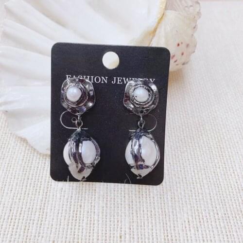 Fashion Personality Natural Flower Pearl Woman Earring Flower Stud Dangle Earring 3Pairs Gun Black