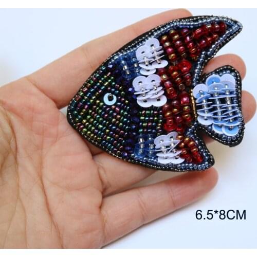 2pcs/lot DIY Embroidered beaded Patches for Clothing sew on rhinestone fish parche Appliques Decoration Badge parche