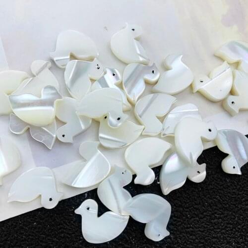 2PCS Natural Duck Sea Shells Pendant Mother of Pearl Charms Pendant for DIY Jewelry Making Finding Accessories Necklace Bracelet