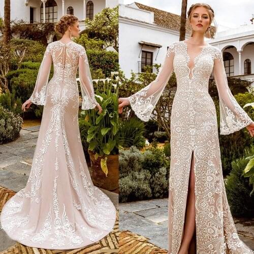Fashion Wedding Dresses V Neck Long Sleeves Lace Appliques Bridal Gowns Custom Made Button Back Sweep Train Wedding Dress