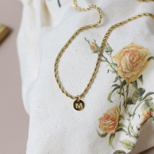 M small square brand letter water wave chain European and American necklace chain titanium steel 18K gold does not fade