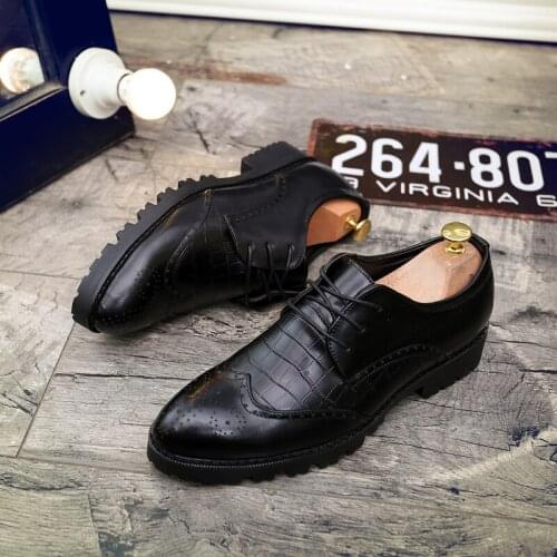 Men sneakers zapatos on casuales shoe Moccasins skin for mens Mens leisure brown shoes male sapato sport hot man black causal