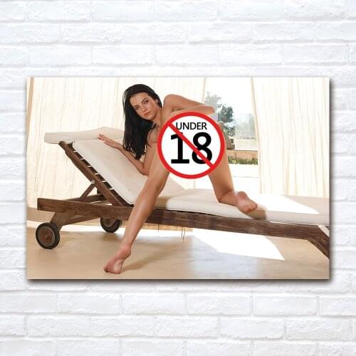 Hot Young Model Modern Pop Art Canvas Painting Wall Pictures for Living Room Home Decor Poster No Frame