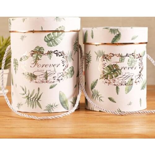 New Round Dried Flower Hug Bucket Flower Paper Packaging Boxes Festival Souvenir Gift Box Candy Bar Party Wedding Storage Box