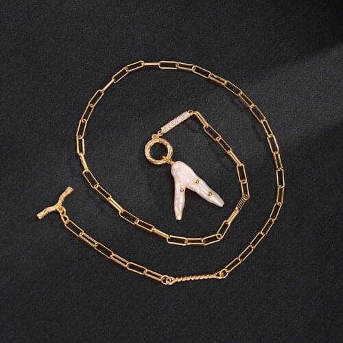 Dorado Gold Pendants